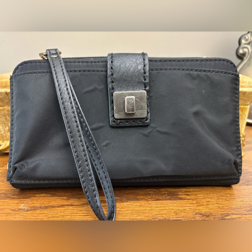 The Sak wristlet wallet